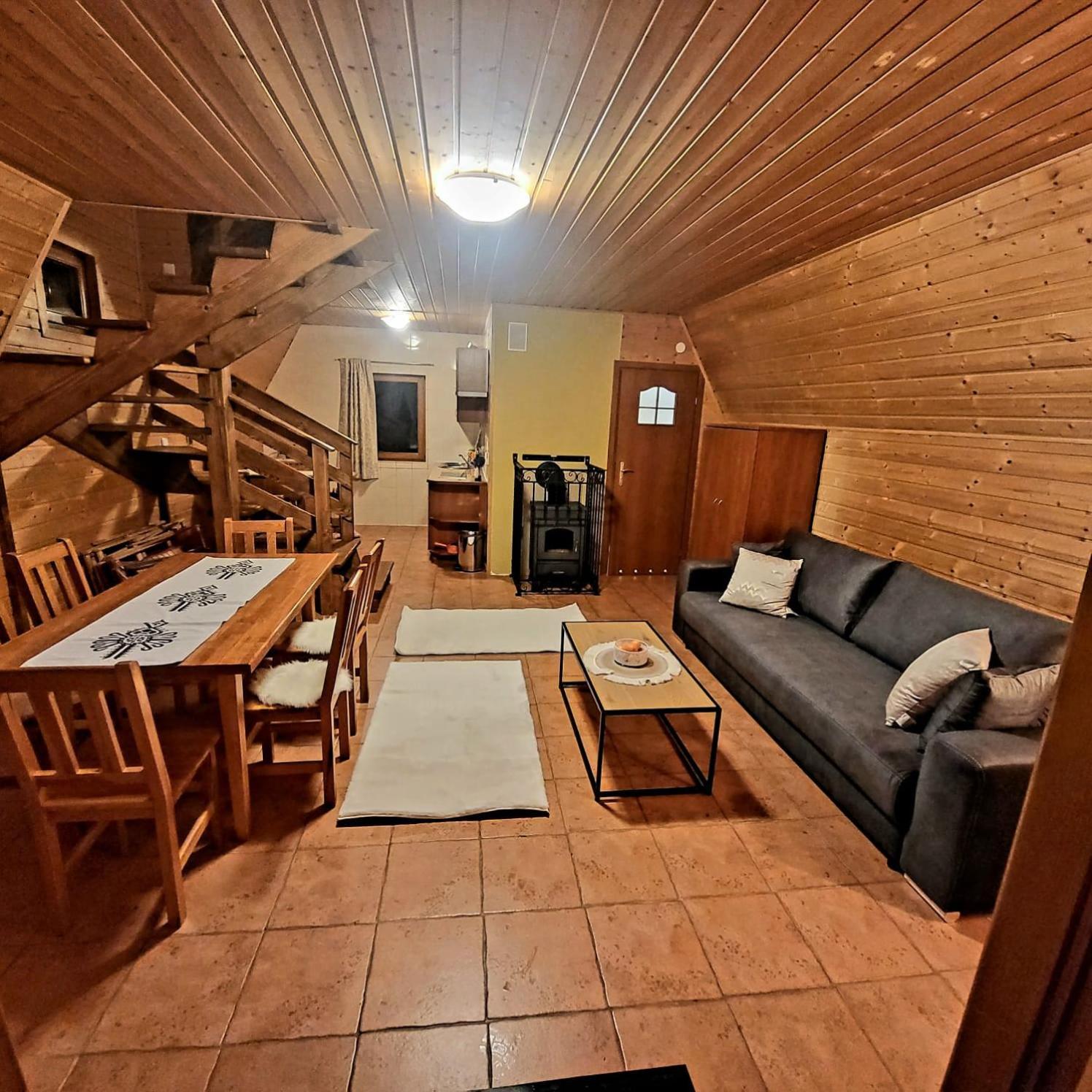 Domki Bieszczady Siedlisko Harenda Czarna  Exterior photo