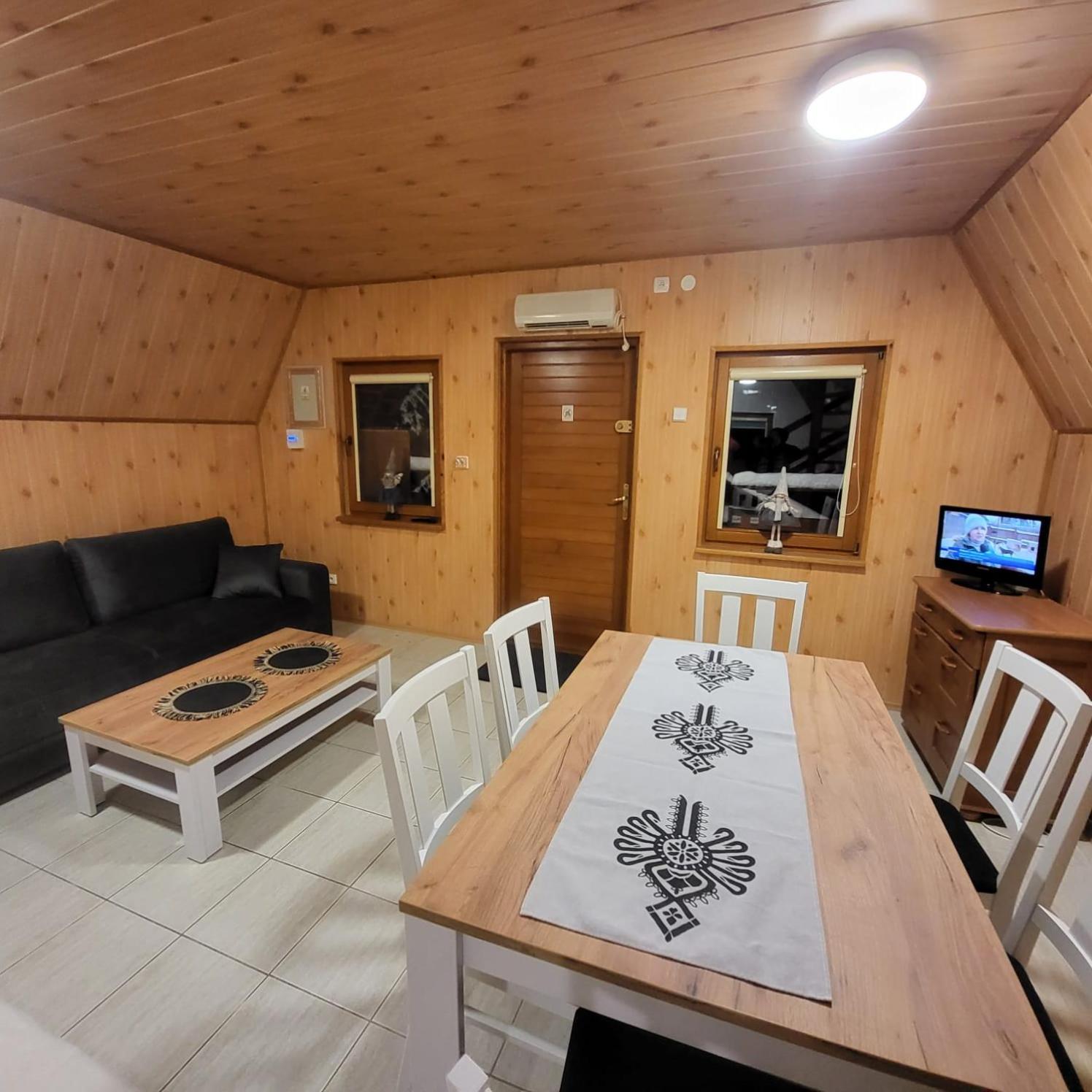 Domki Bieszczady Siedlisko Harenda Czarna  Exterior photo